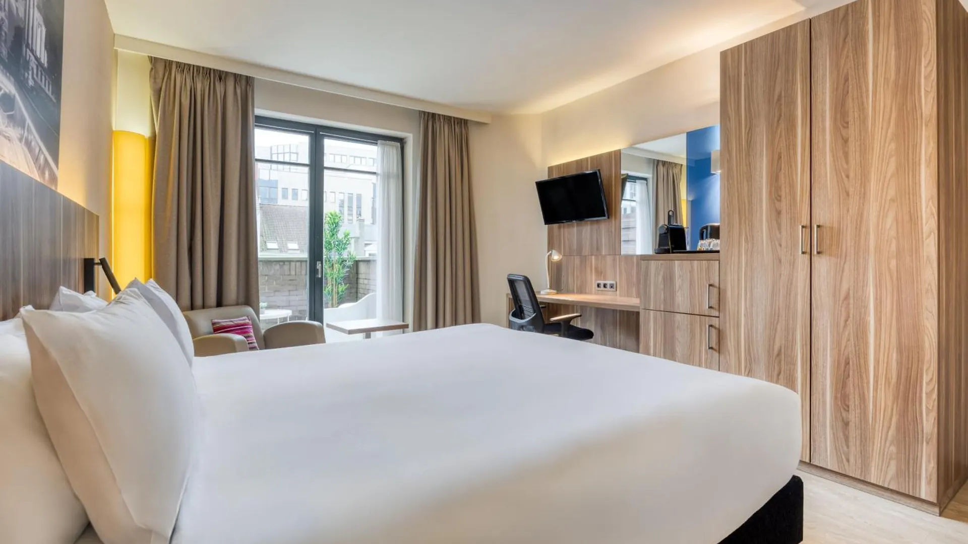 **** Hotel Holiday Inn Brussels Schuman By Ihg Belgie
