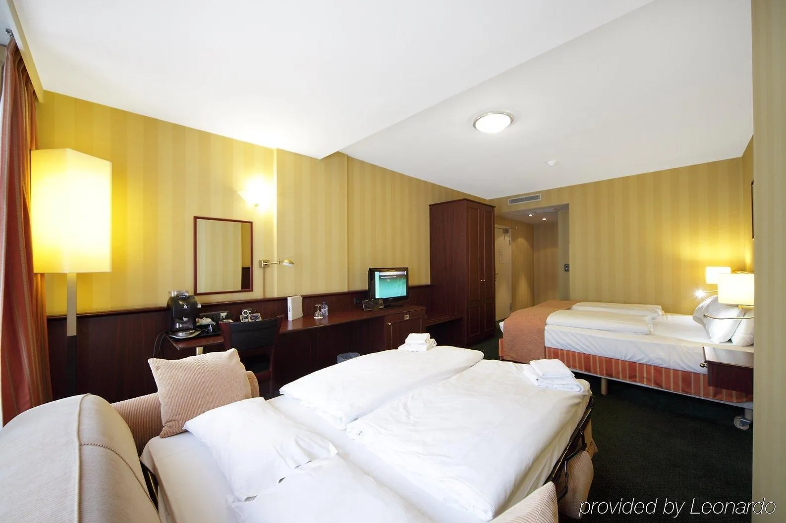 Hotel Holiday Inn Brussels Schuman By Ihg